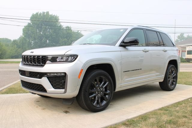 2026 Jeep Grand Cherokee Limited Reserve