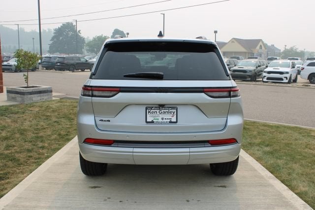 2026 Jeep Grand Cherokee Limited Reserve