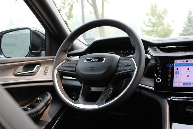 2026 Jeep Grand Cherokee Limited Reserve