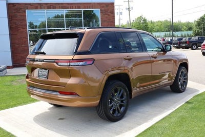 2026 Jeep Grand Cherokee Limited Reserve