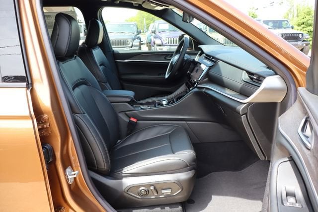2026 Jeep Grand Cherokee Limited Reserve