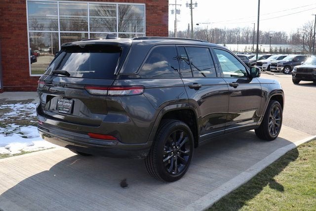 2026 Jeep Grand Cherokee Limited Reserve