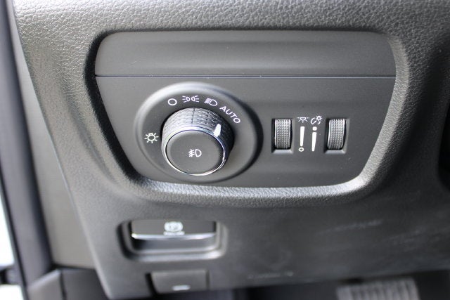 2027 Jeep Grand Cherokee Limited Reserve