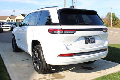 2027 Jeep Grand Cherokee Limited Reserve