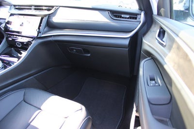 2027 Jeep Grand Cherokee Limited Reserve