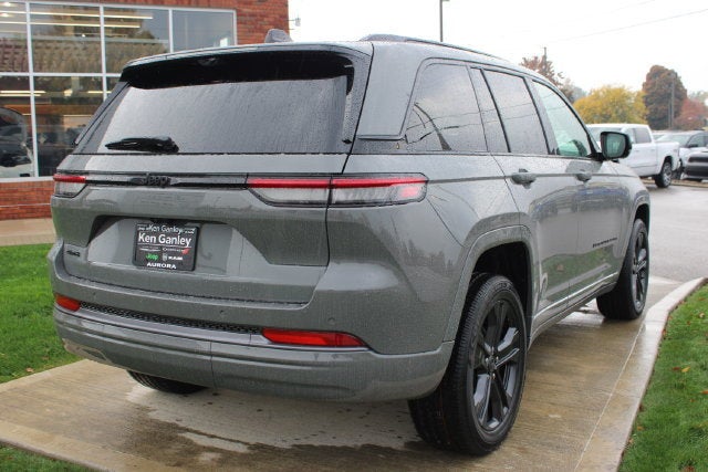 2027 Jeep Grand Cherokee Limited Reserve