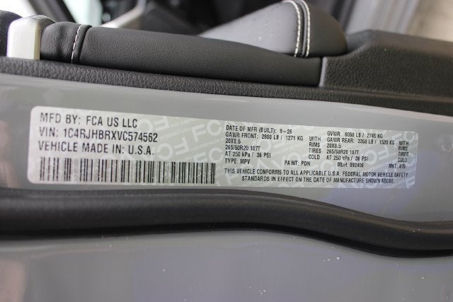2027 Jeep Grand Cherokee Limited Reserve