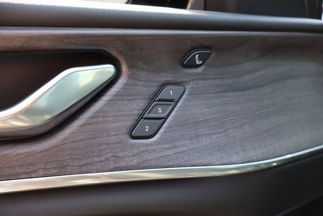 2025 Jeep Grand Cherokee Overland