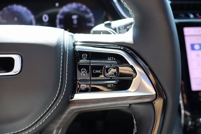 2025 Jeep Grand Cherokee Overland