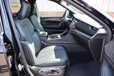 2025 Jeep Grand Cherokee Overland