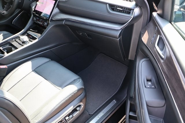 2025 Jeep Grand Cherokee Overland