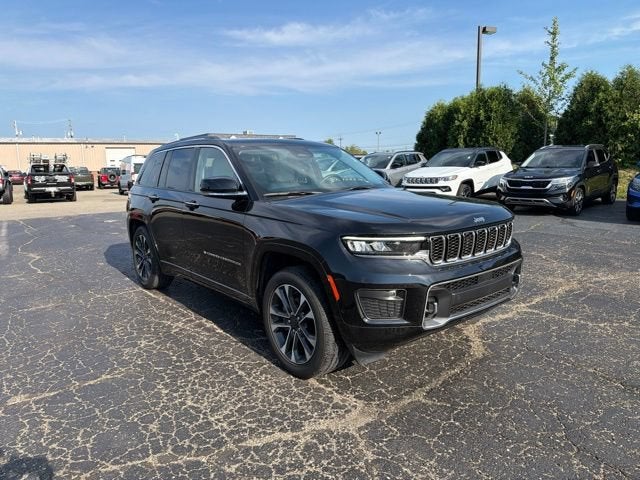 2022 Jeep Grand Cherokee Overland