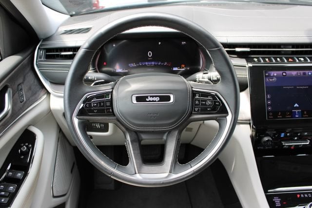 2022 Jeep Grand Cherokee Overland