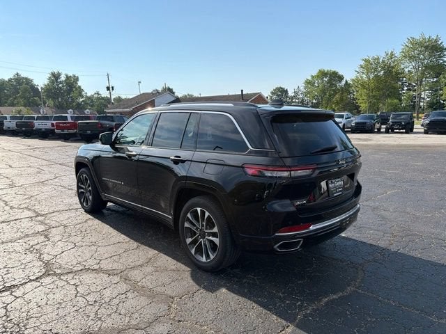 2022 Jeep Grand Cherokee Overland