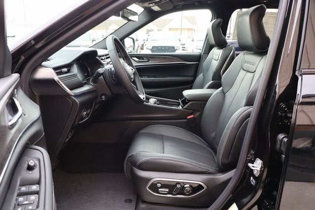 2025 Jeep Grand Cherokee Overland