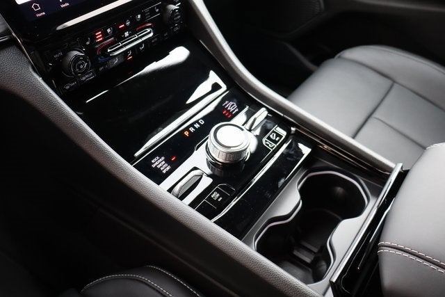 2025 Jeep Grand Cherokee Overland