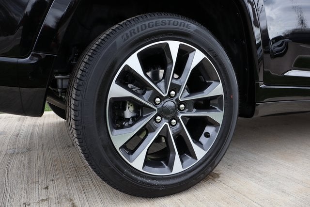 2025 Jeep Grand Cherokee Overland