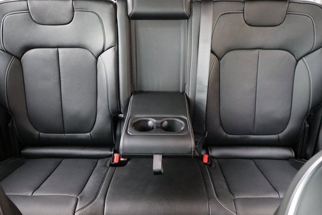 2025 Jeep Grand Cherokee Overland