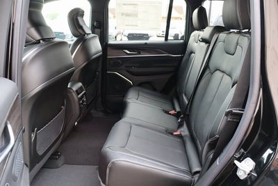 2025 Jeep Grand Cherokee Overland