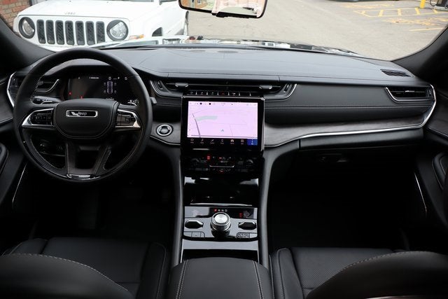 2025 Jeep Grand Cherokee Overland