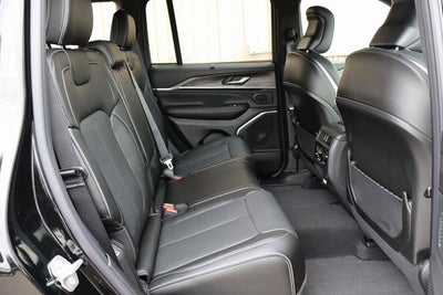 2025 Jeep Grand Cherokee Overland