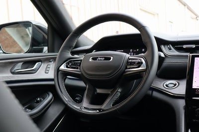 2025 Jeep Grand Cherokee Overland