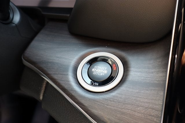 2025 Jeep Grand Cherokee Overland