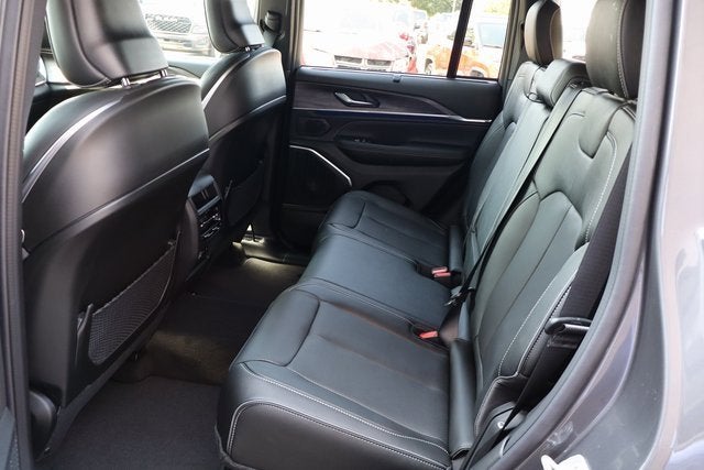 2025 Jeep Grand Cherokee Overland