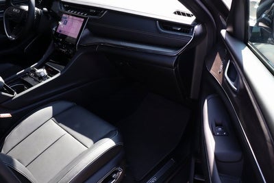 2025 Jeep Grand Cherokee Overland