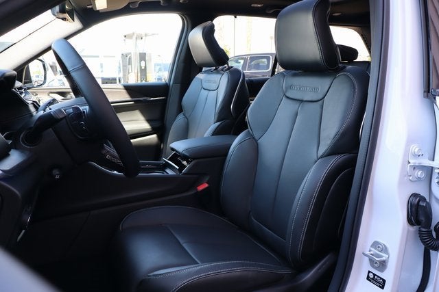 2025 Jeep Grand Cherokee Overland