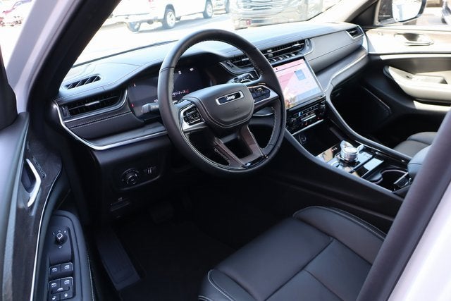 2025 Jeep Grand Cherokee Overland