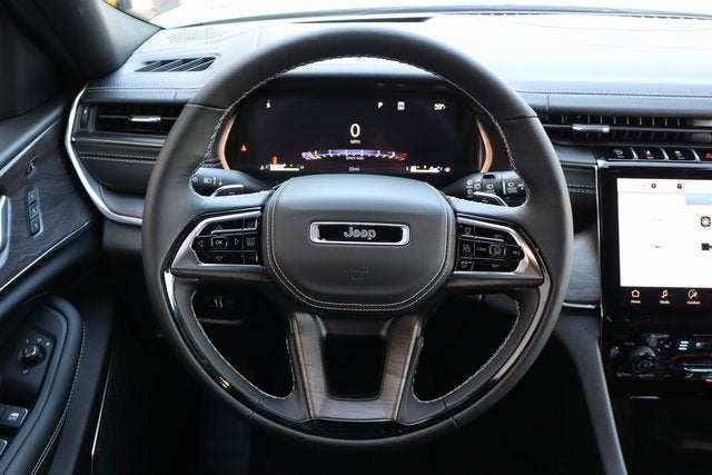 2025 Jeep Grand Cherokee Overland