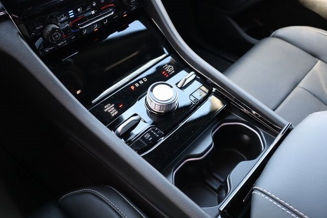 2025 Jeep Grand Cherokee Overland