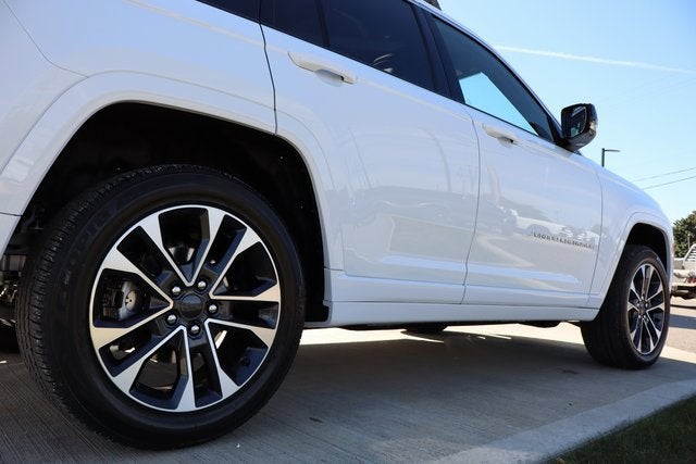 2025 Jeep Grand Cherokee Overland