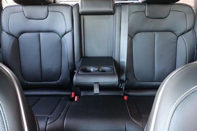 2025 Jeep Grand Cherokee Overland