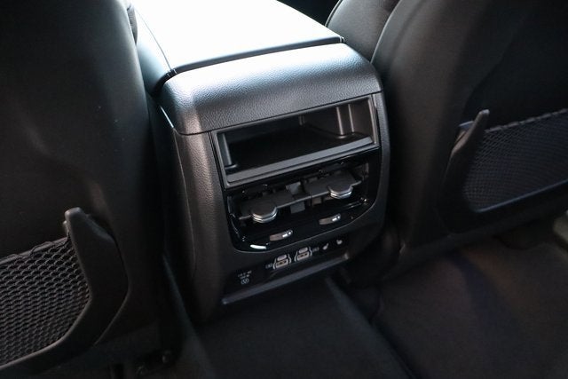 2025 Jeep Grand Cherokee Overland