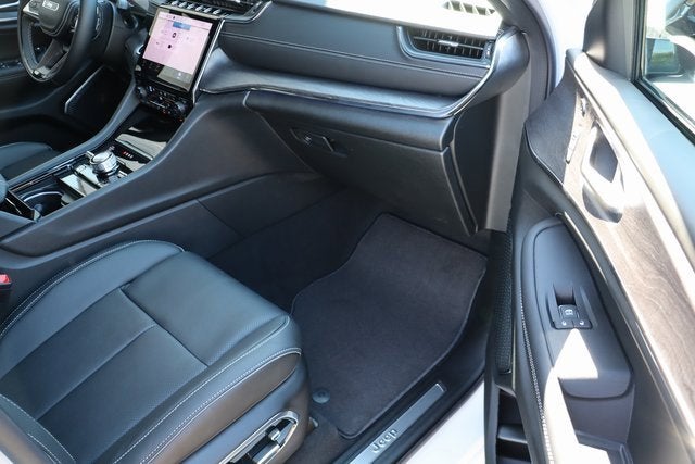 2025 Jeep Grand Cherokee Overland