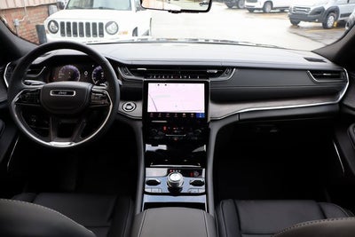 2025 Jeep Grand Cherokee Overland