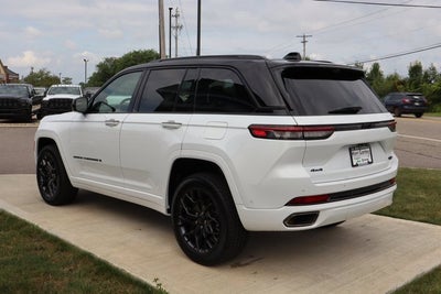 2025 Jeep Grand Cherokee Summit Reserve