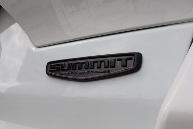 2025 Jeep Grand Cherokee Summit Reserve