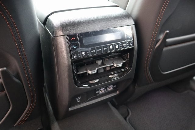 2025 Jeep Grand Cherokee Summit Reserve