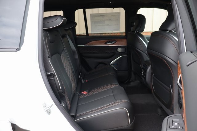 2025 Jeep Grand Cherokee Summit Reserve