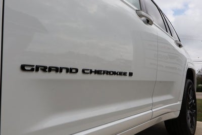 2025 Jeep Grand Cherokee Summit Reserve