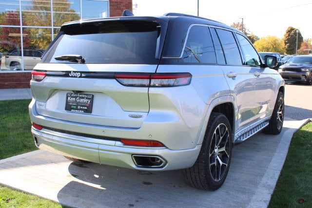 2025 Jeep Grand Cherokee Summit Reserve