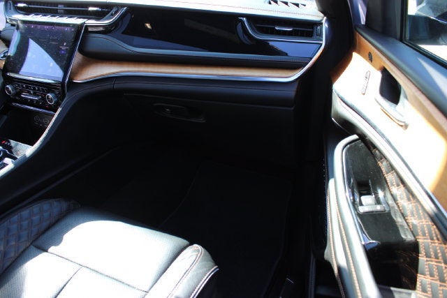 2025 Jeep Grand Cherokee Summit Reserve