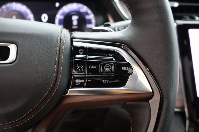 2025 Jeep Grand Cherokee Summit