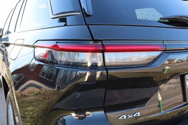 2023 Jeep Grand Cherokee Summit