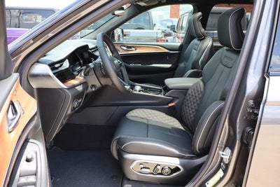 2026 Jeep Grand Cherokee Summit