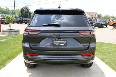 2026 Jeep Grand Cherokee Summit