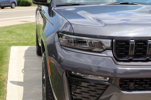 2026 Jeep Grand Cherokee Summit